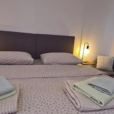 ゲストハウス Brne 2*