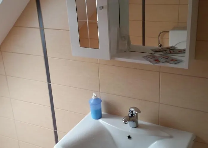 Affittacamere Brne 2*